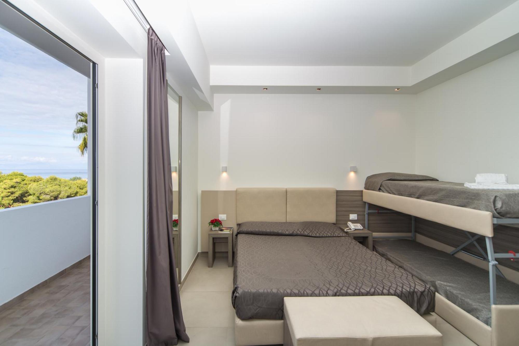 Hotel Santa Caterina Village Club Scalea Extérieur photo
